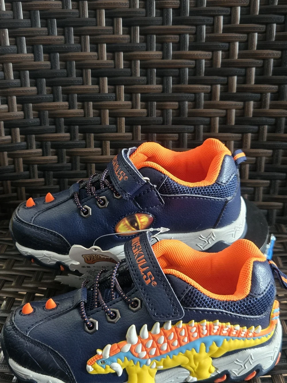 🦖Kids Navy & Orange Athletic Shoes 3D lights🦖11 Toddler